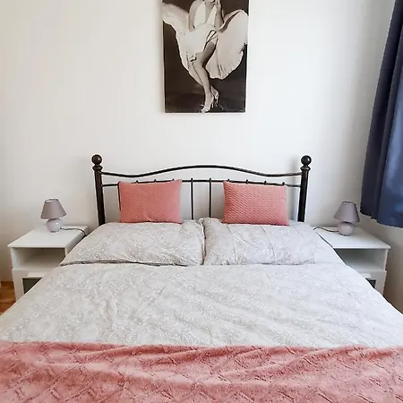 Apartman Love Bojnice بايموتْسْ